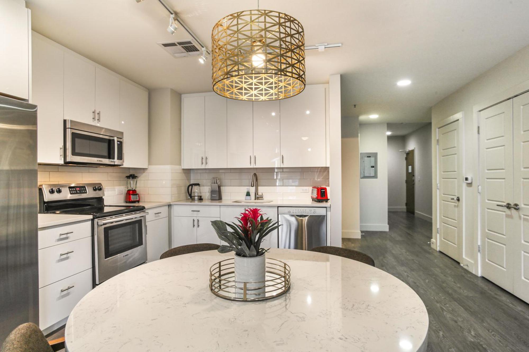 Upscale Condos And Penthouses Close To Canal And Bourbon St 新奥尔良 外观 照片