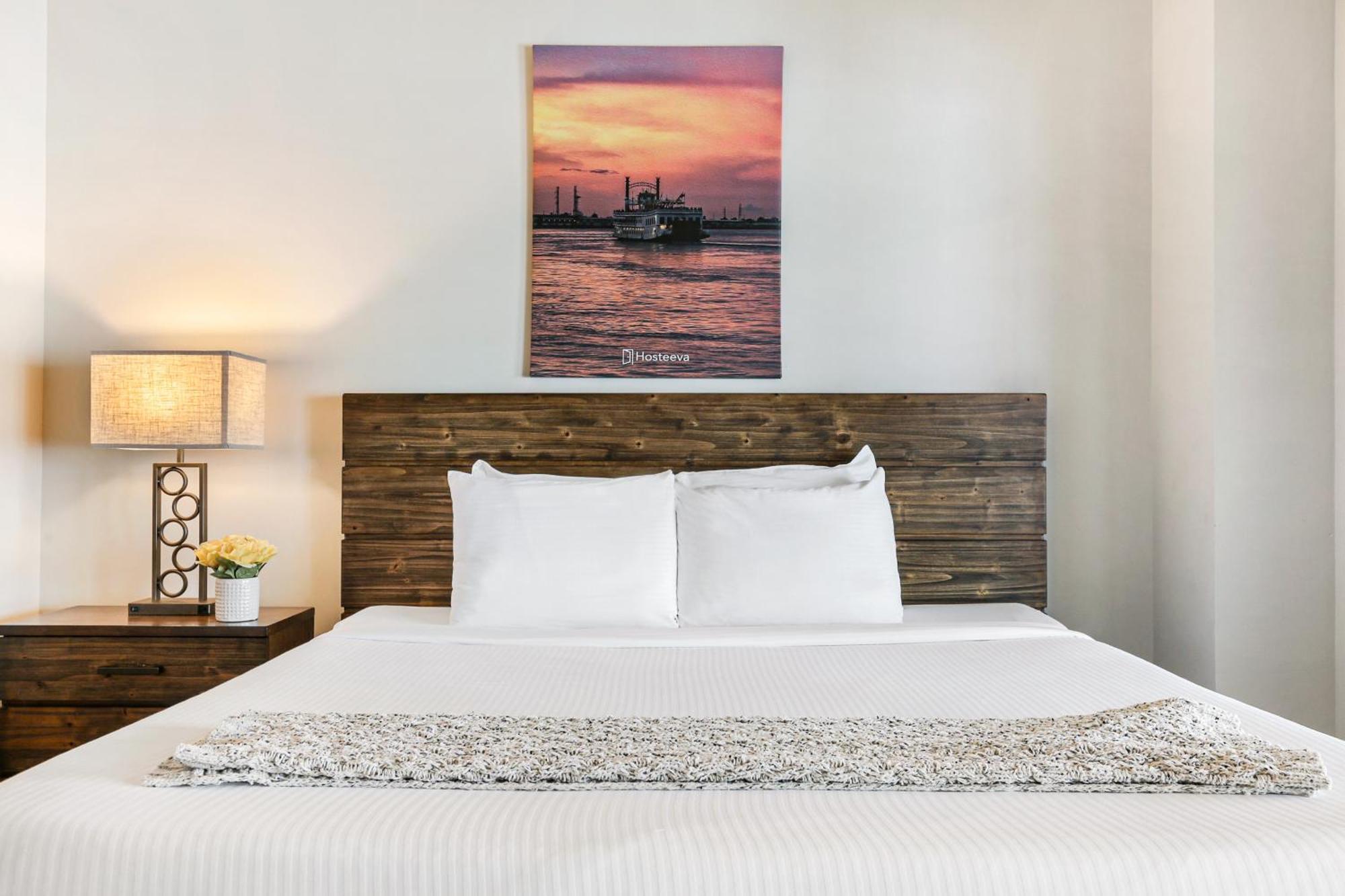 Upscale Condos And Penthouses Close To Canal And Bourbon St 新奥尔良 外观 照片