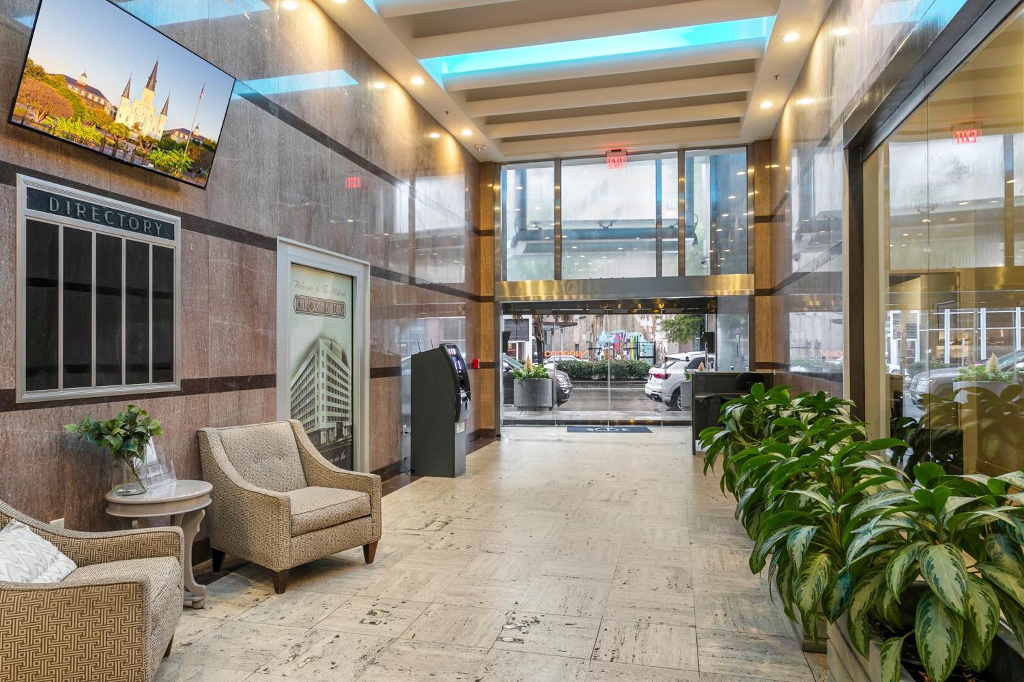 Upscale Condos And Penthouses Close To Canal And Bourbon St 新奥尔良 外观 照片